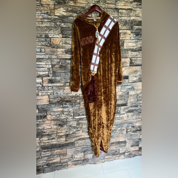 Star wars chewbaca Brown Furry Hooded Onesie with Bandolier Accent - Picture 4 of 10